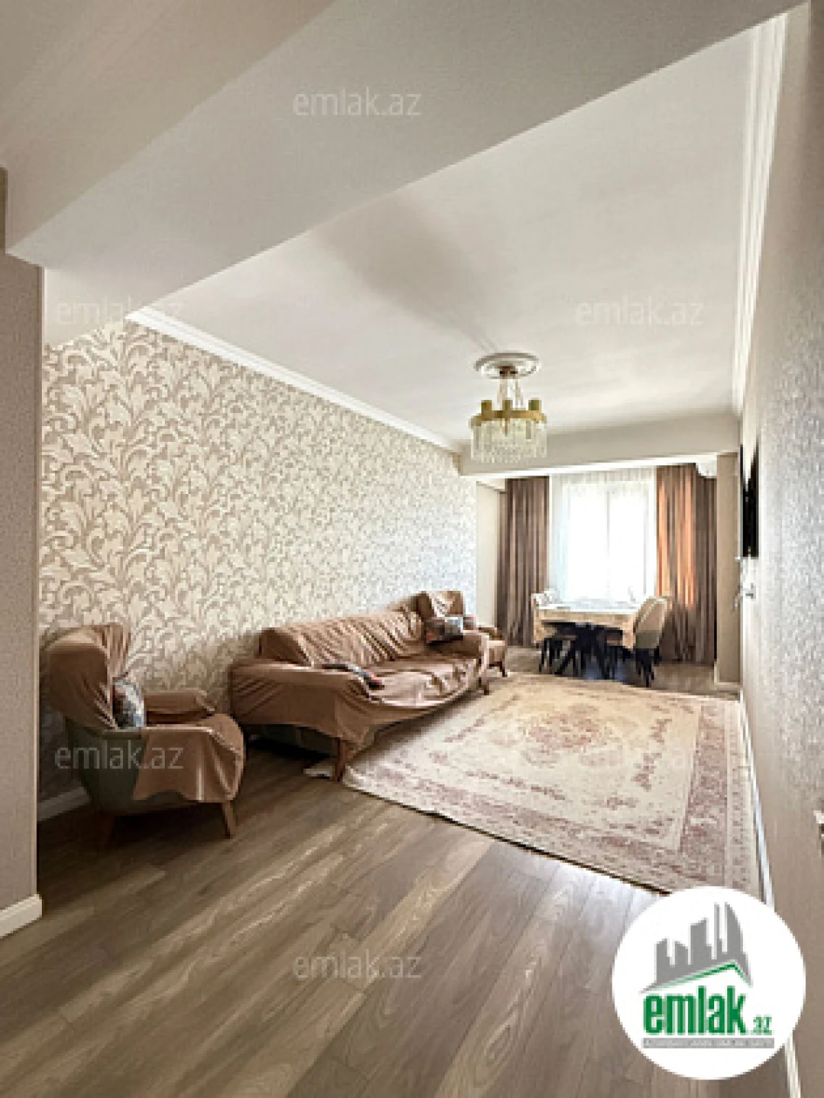 Satılır 4 otaqlı yeni tikili 160 m²