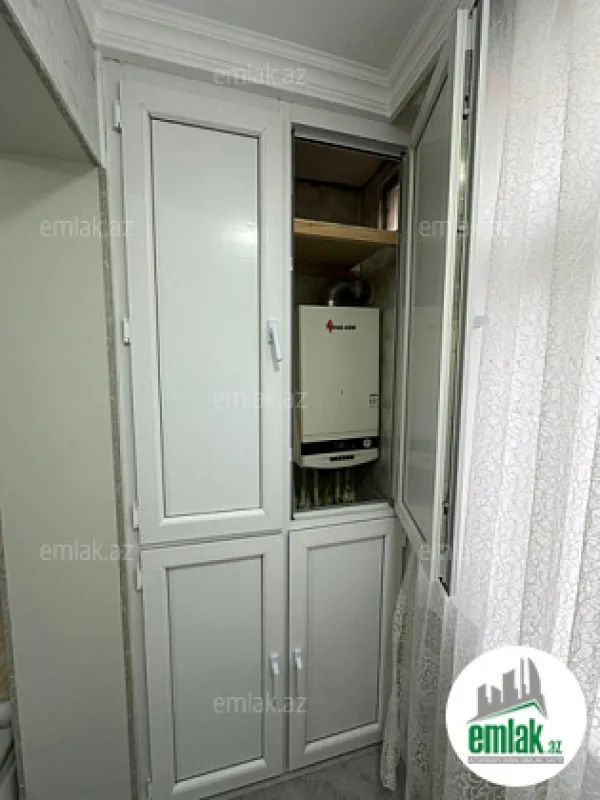Satılır 3 otaqlı köhnə tikili 60 m²