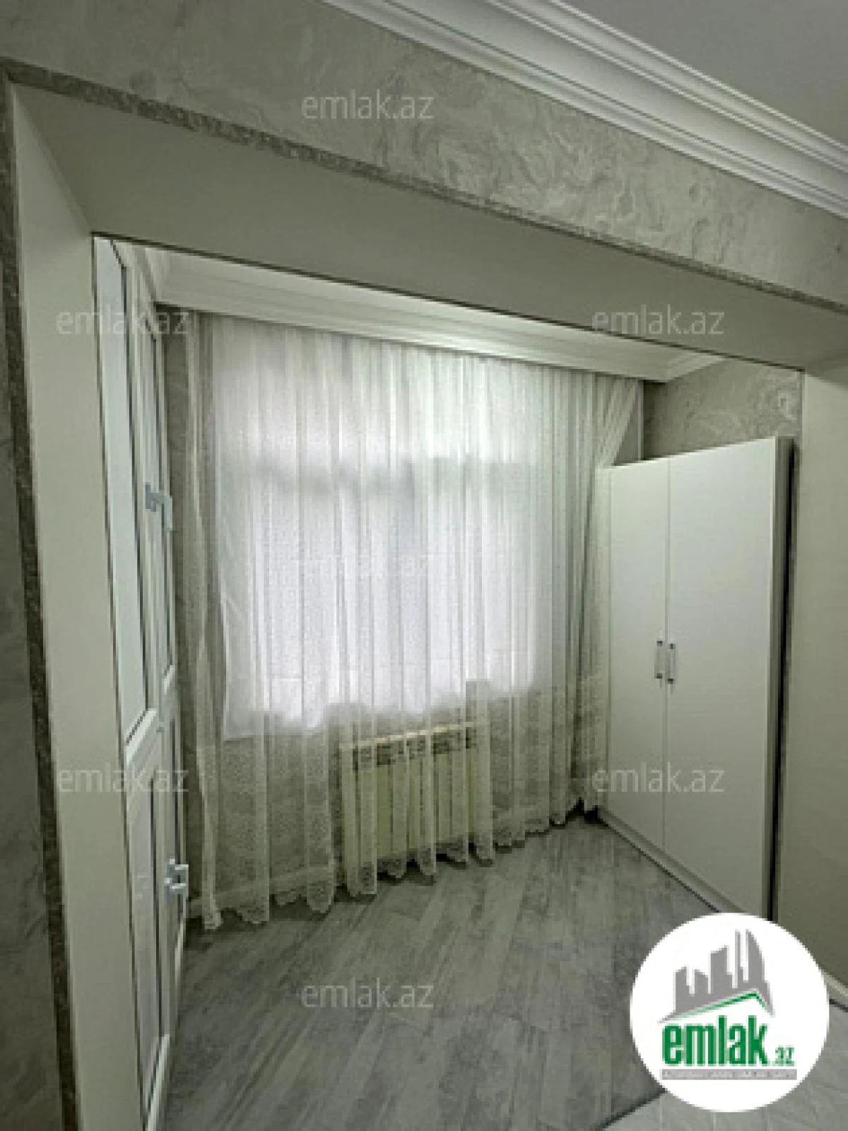 Satılır 3 otaqlı köhnə tikili 60 m²