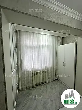 Satılır 3 otaqlı köhnə tikili 60 m²