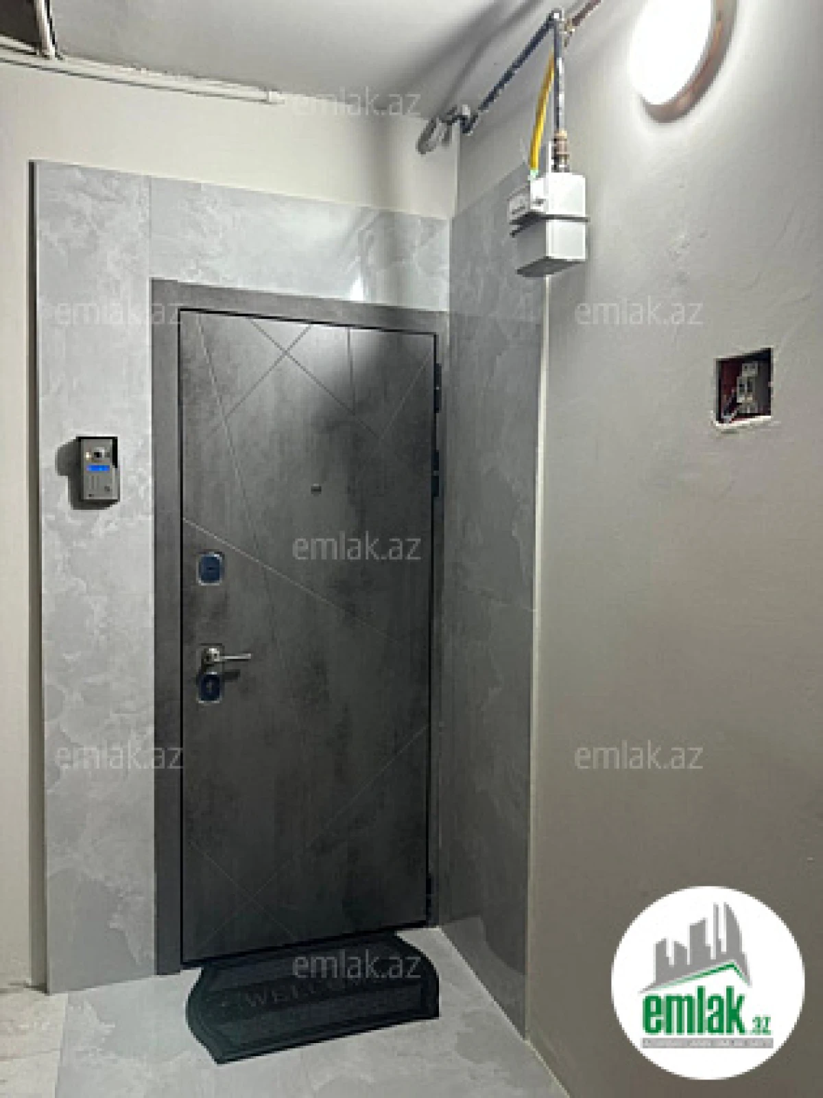 Satılır 3 otaqlı köhnə tikili 60 m²