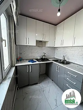 Satılır 2 otaqlı köhnə tikili 47 m² — Bakı 2 otaq 47.00 m²