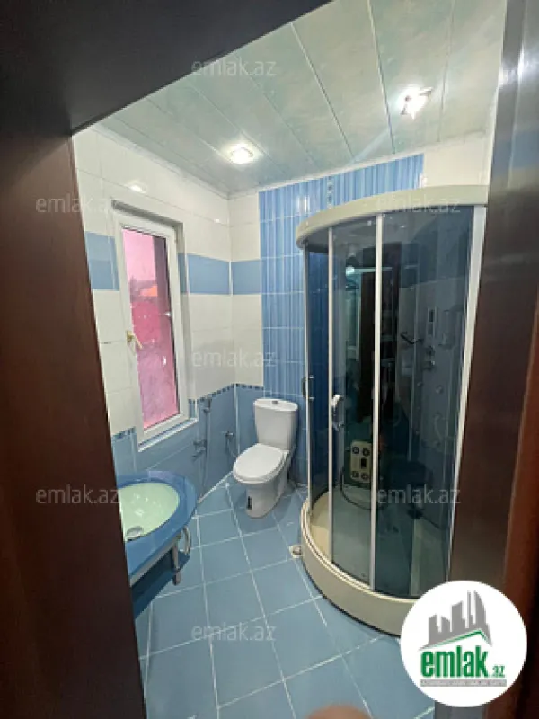 Satılır 7 otaqlı həyət evi 500 m²
