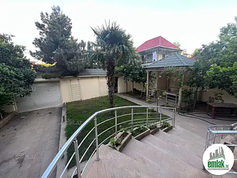 Satılır 7 otaqlı həyət evi 500 m² — Bakı 7 otaq 500.00 m²