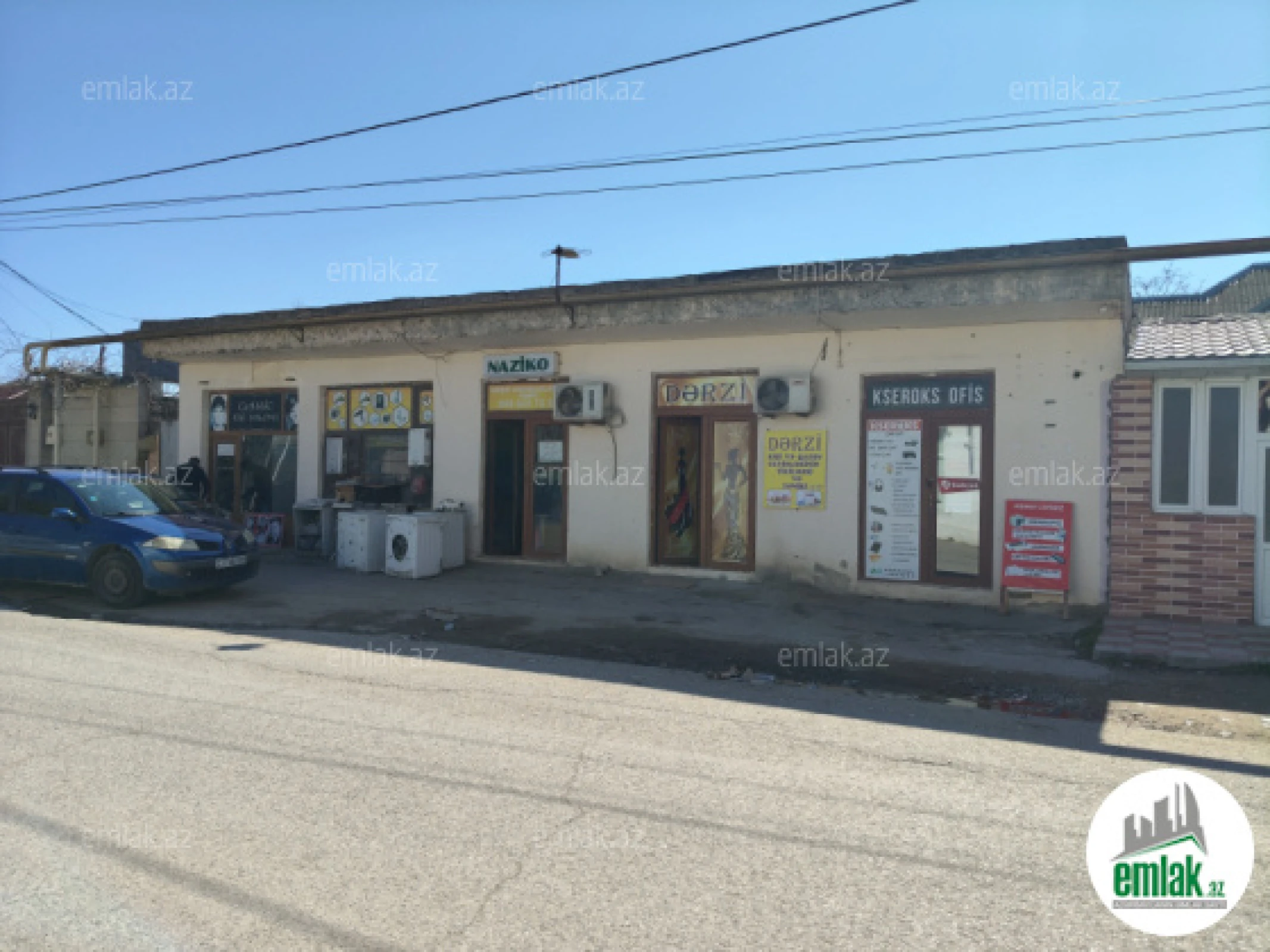 Satılır 5 otaqlı həyət evi 300 m²