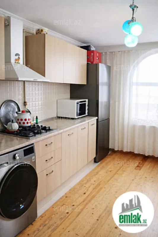 Satılır 2 otaqlı yeni tikili 86 m²