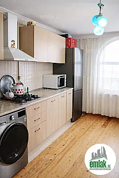 Satılır 2 otaqlı yeni tikili 86 m²
