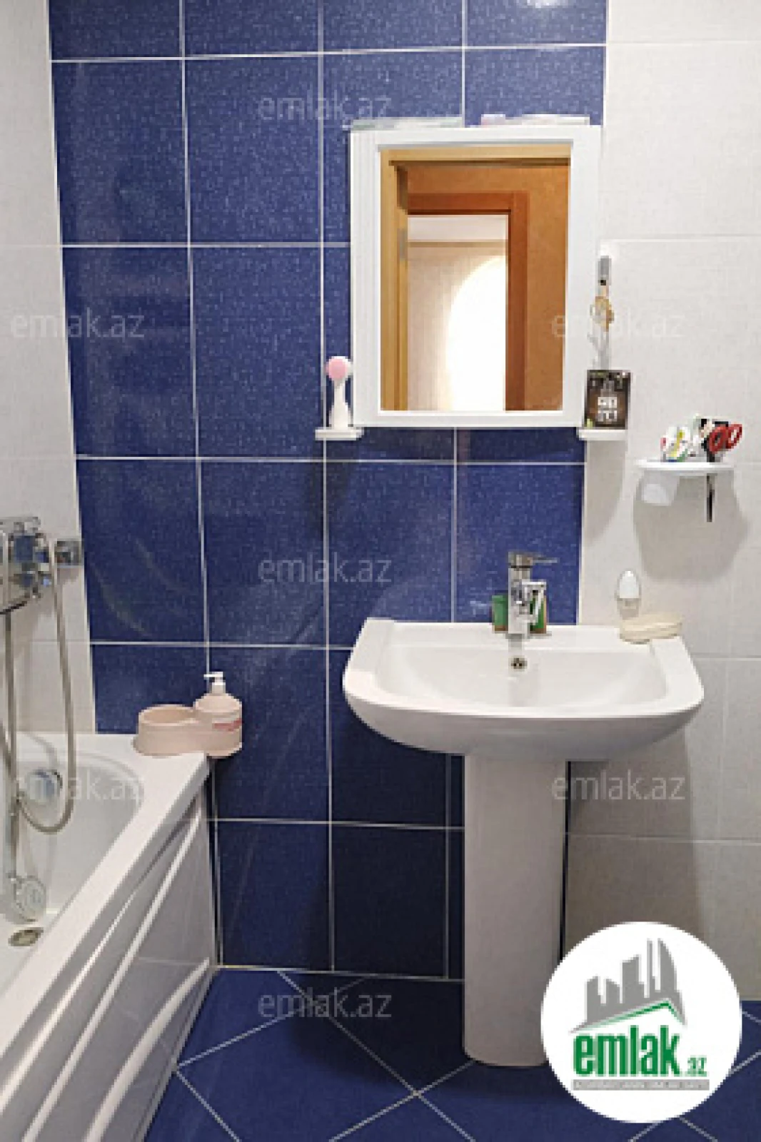 Satılır 2 otaqlı yeni tikili 86 m²