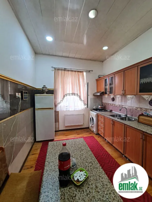 Satılır 3 otaqlı həyət evi 110 m²