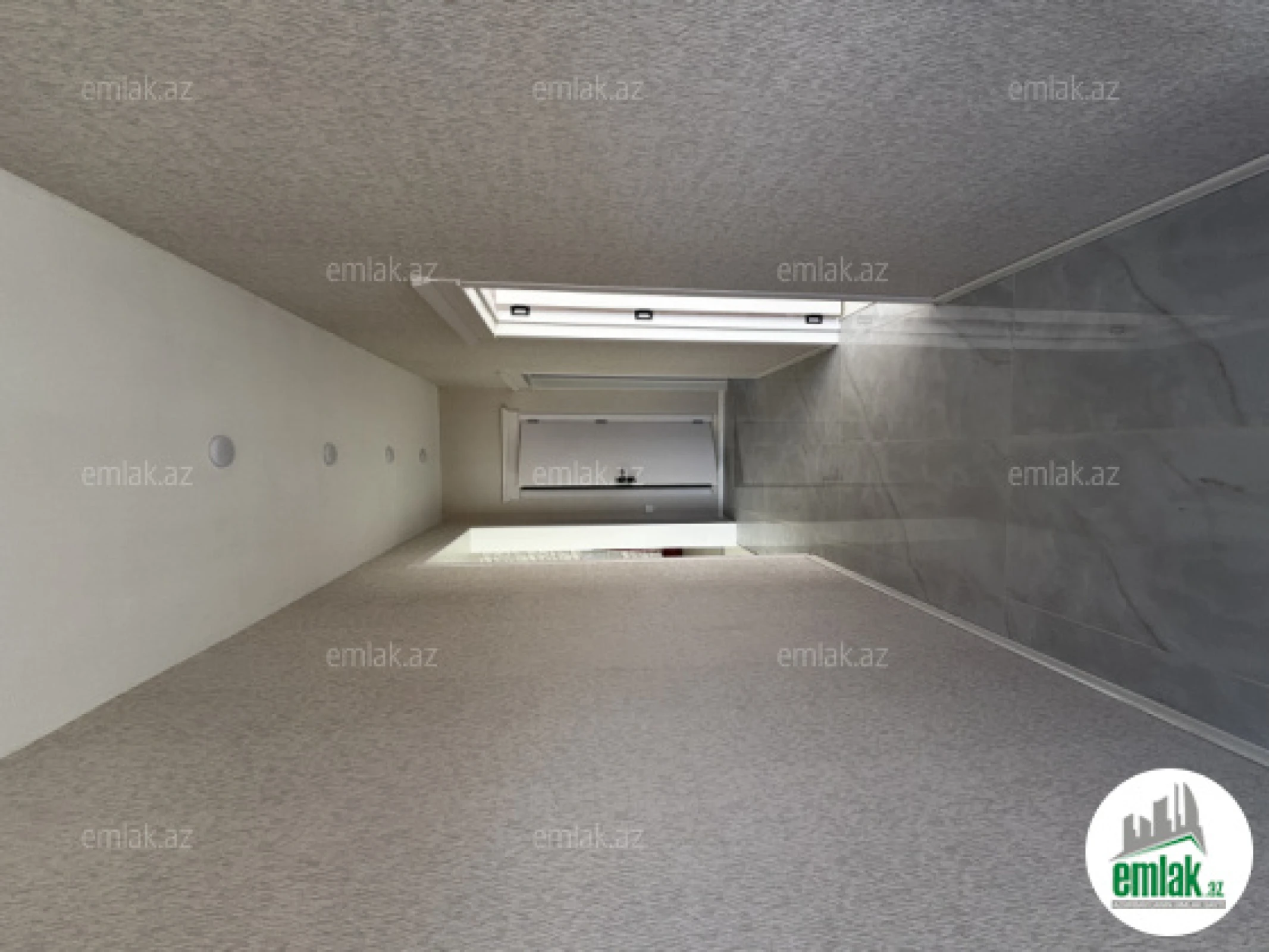 Satılır 3 otaqlı mənzil 101 m²