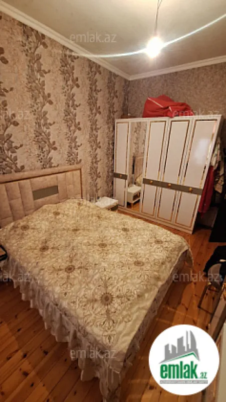 Satılır 5 otaqlı həyət evi 115 m²