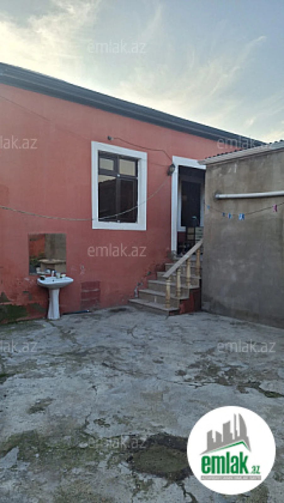 Satılır 5 otaqlı həyət evi 115 m²