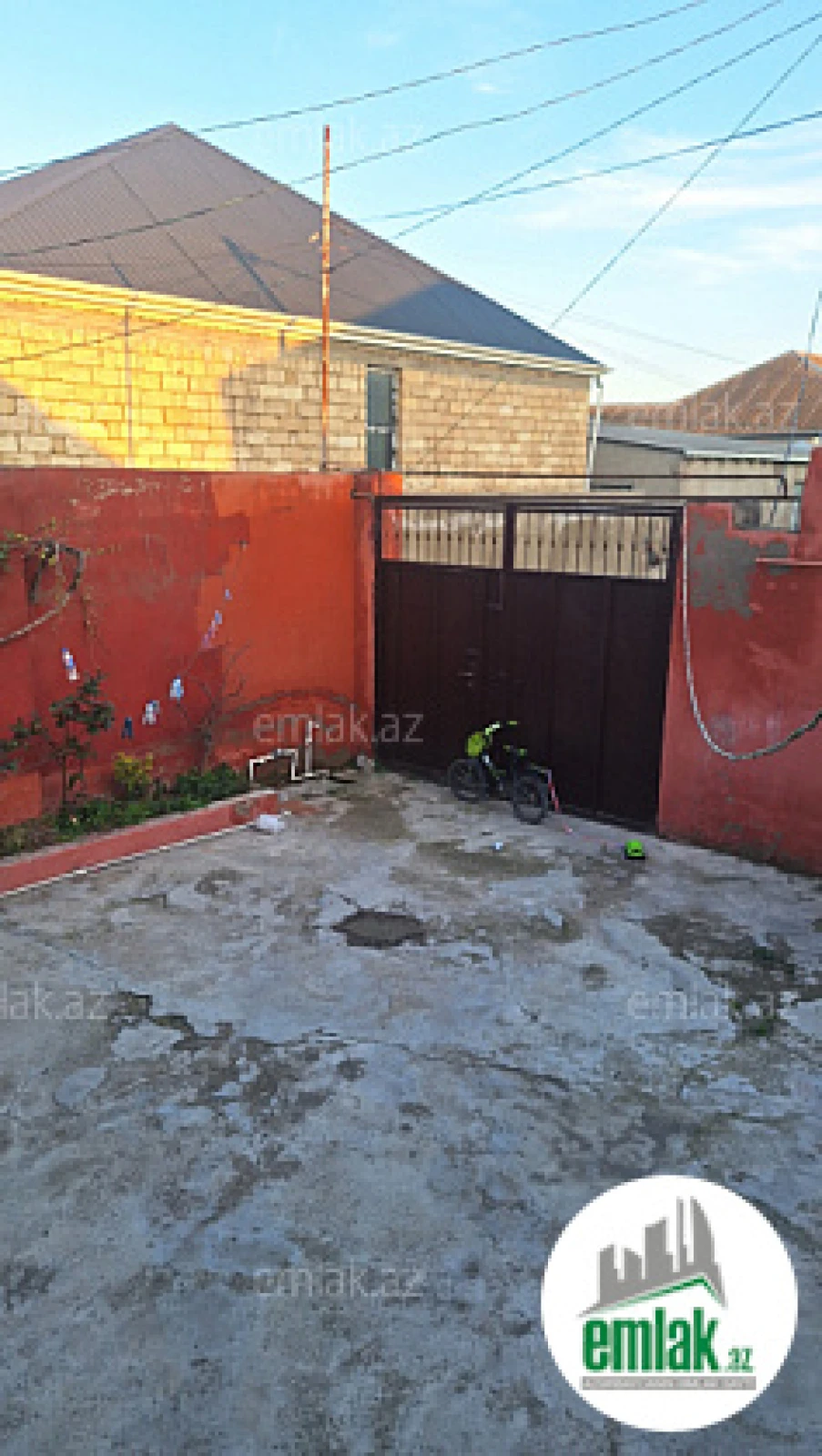 Satılır 5 otaqlı həyət evi 115 m²