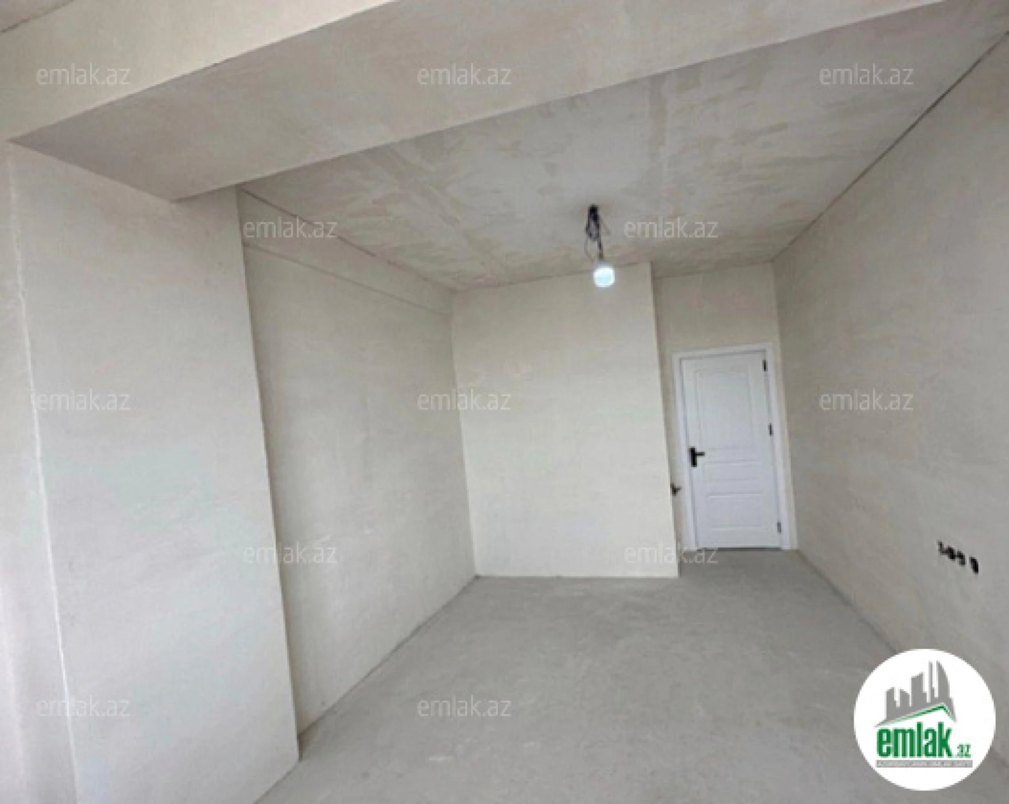 Satılır 3 otaqlı yeni tikili 92 m²