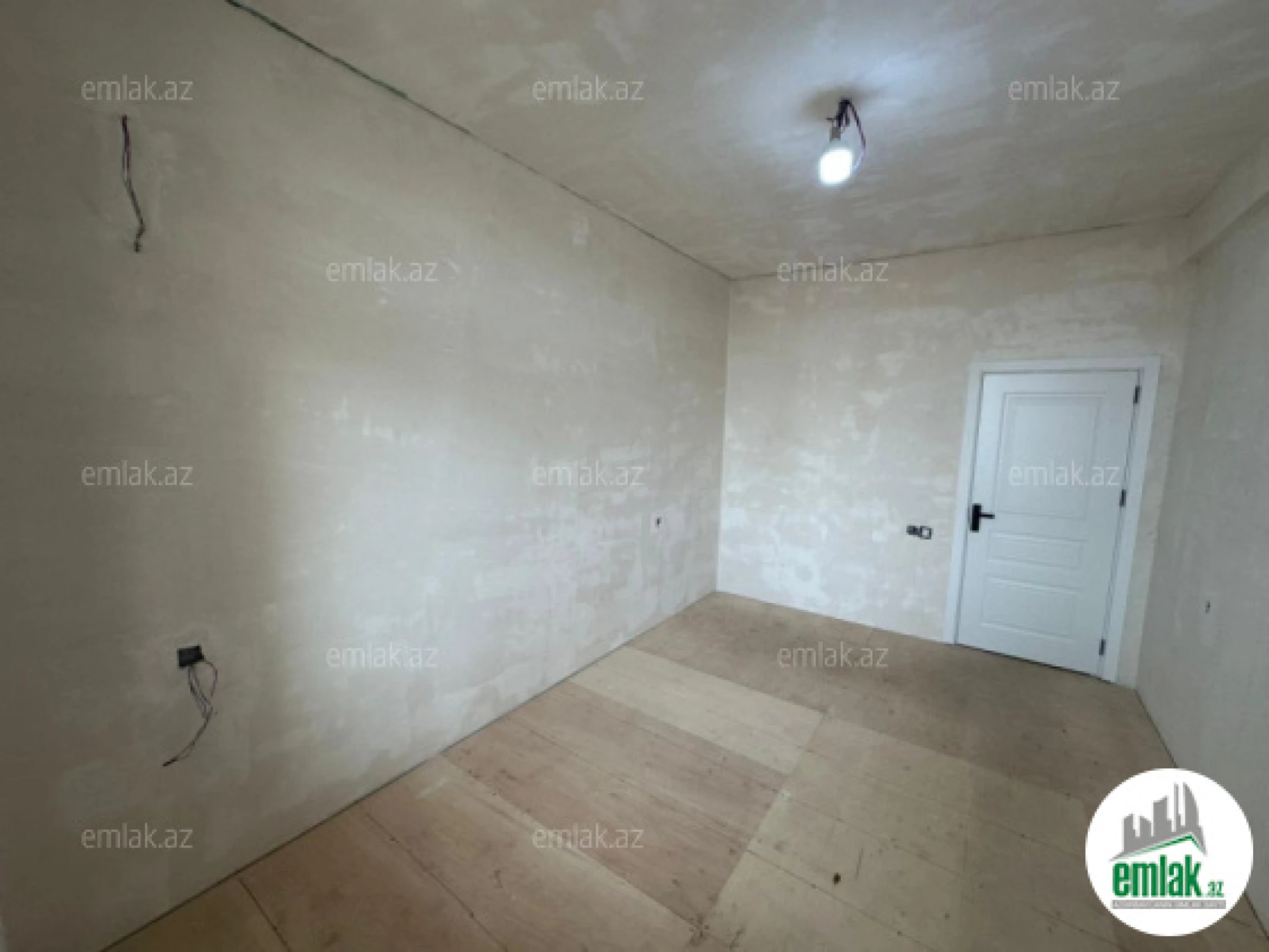 Satılır 3 otaqlı yeni tikili 92 m²