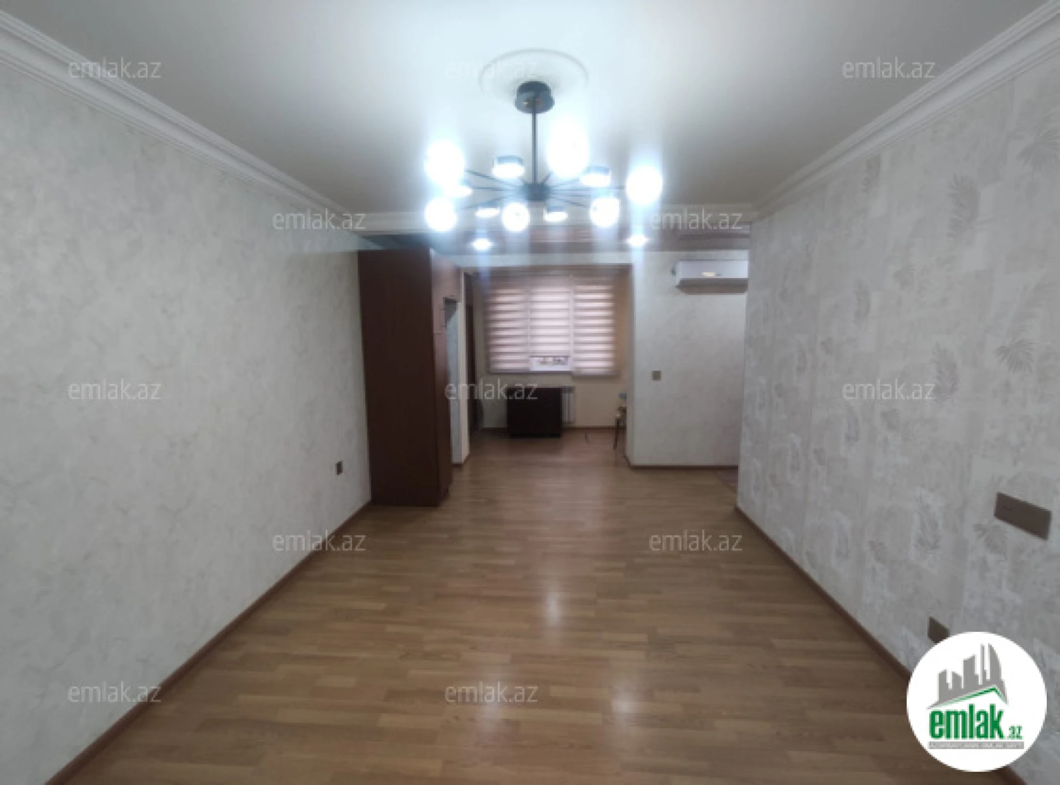Satılır 3 otaqlı köhnə tikili 73 m²
