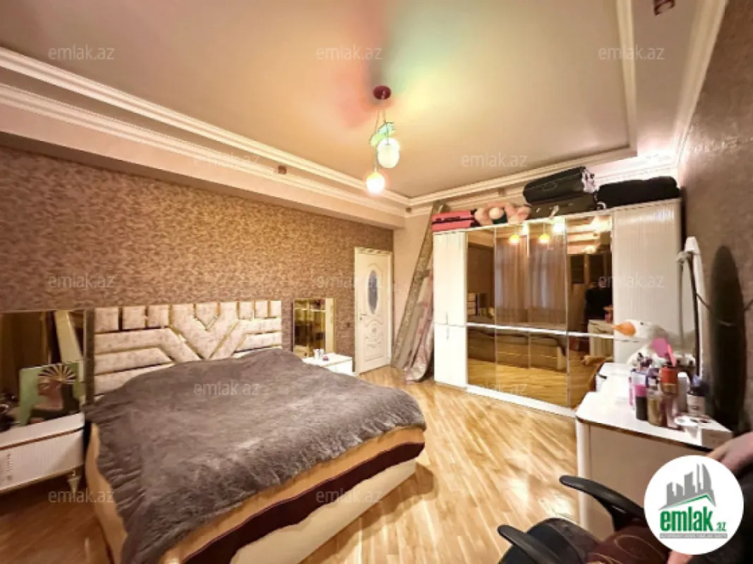 Satılır 3 otaqlı yeni tikili 140 m²