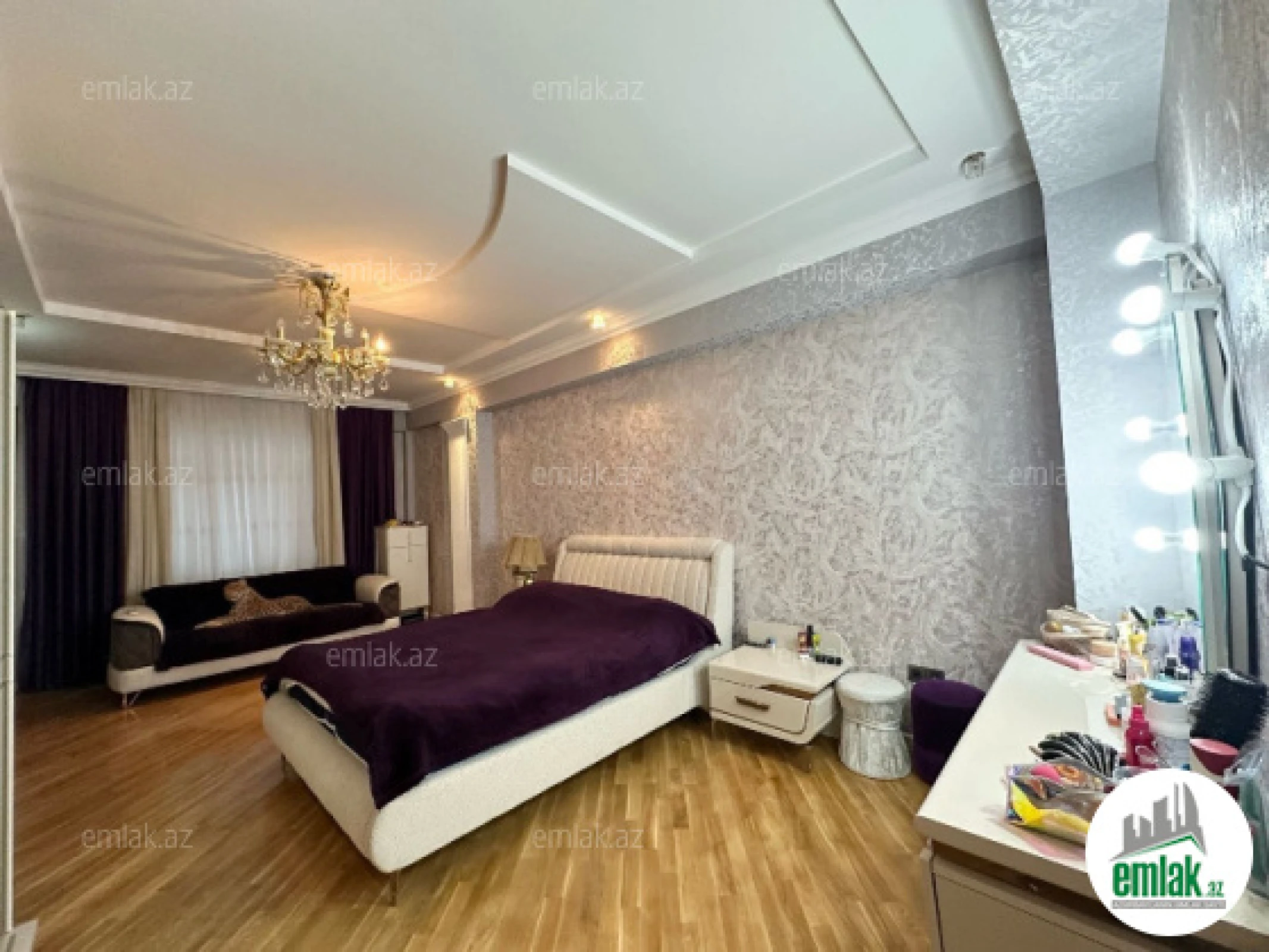 Satılır 3 otaqlı yeni tikili 140 m²