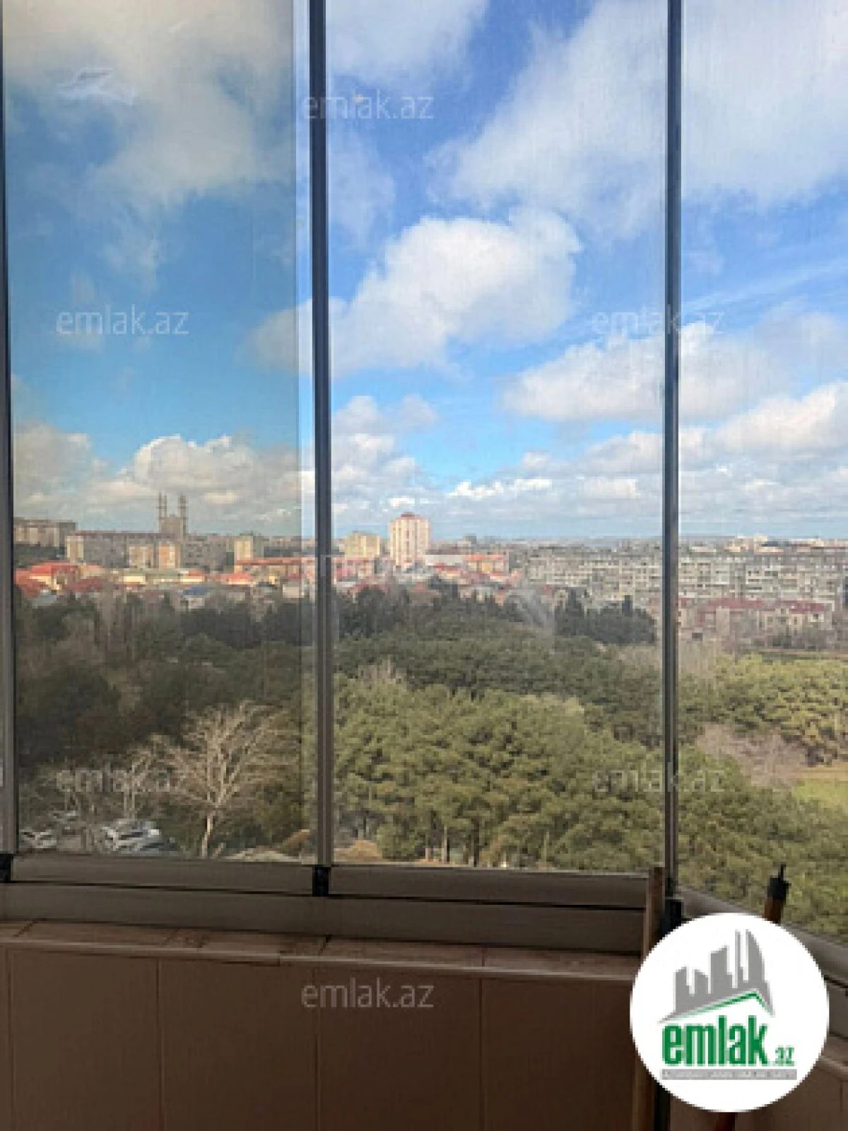 Satılır 3 otaqlı yeni tikili 140 m²