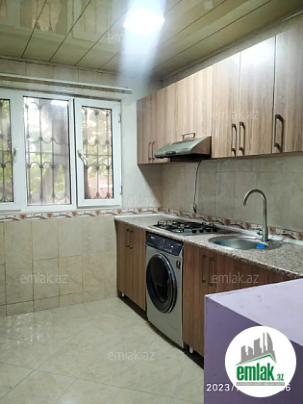 Satılır 3 otaqlı ofis 60 m²