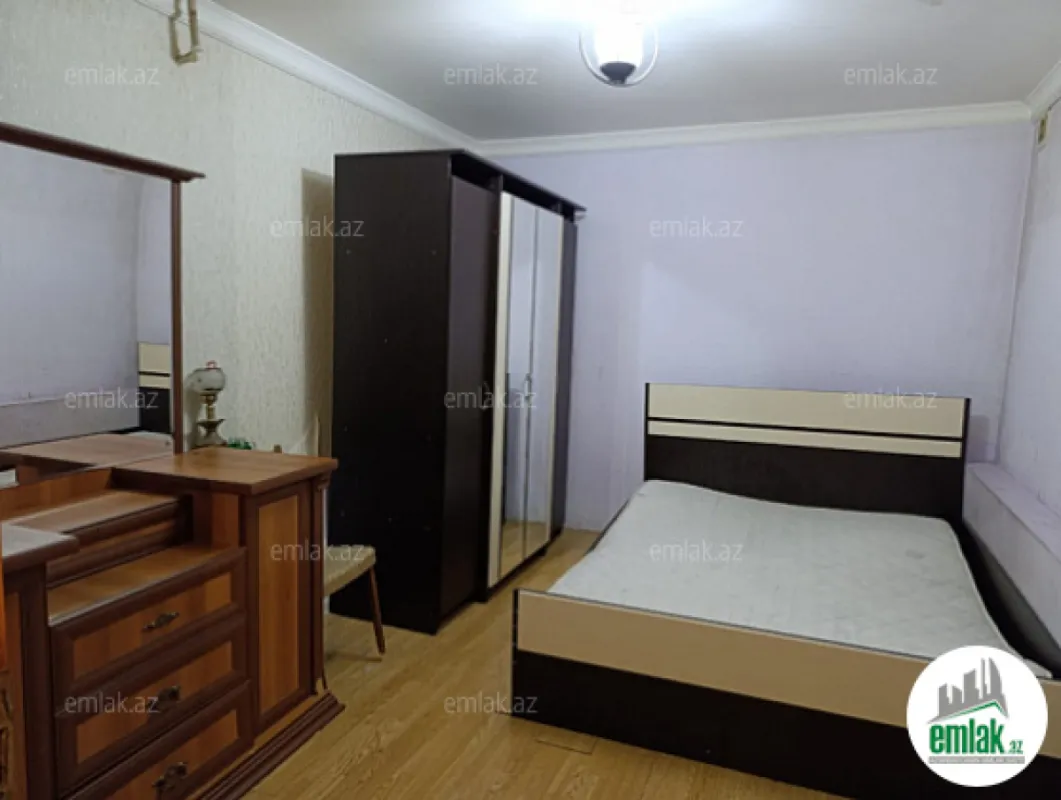 Satılır 3 otaqlı ofis 60 m²