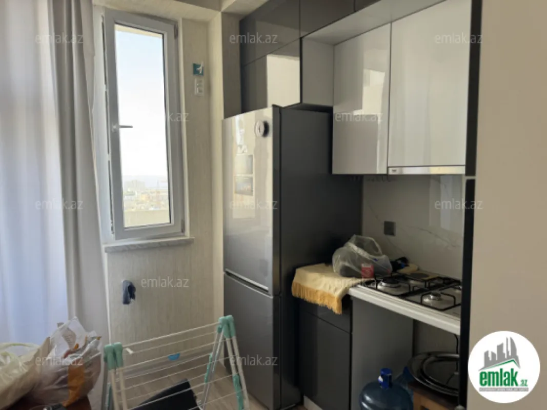 Satılır 2 otaqlı yeni tikili 64 m²