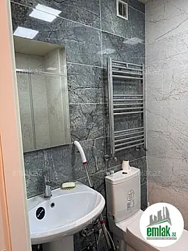 Satılır 2 otaqlı yeni tikili 64 m²