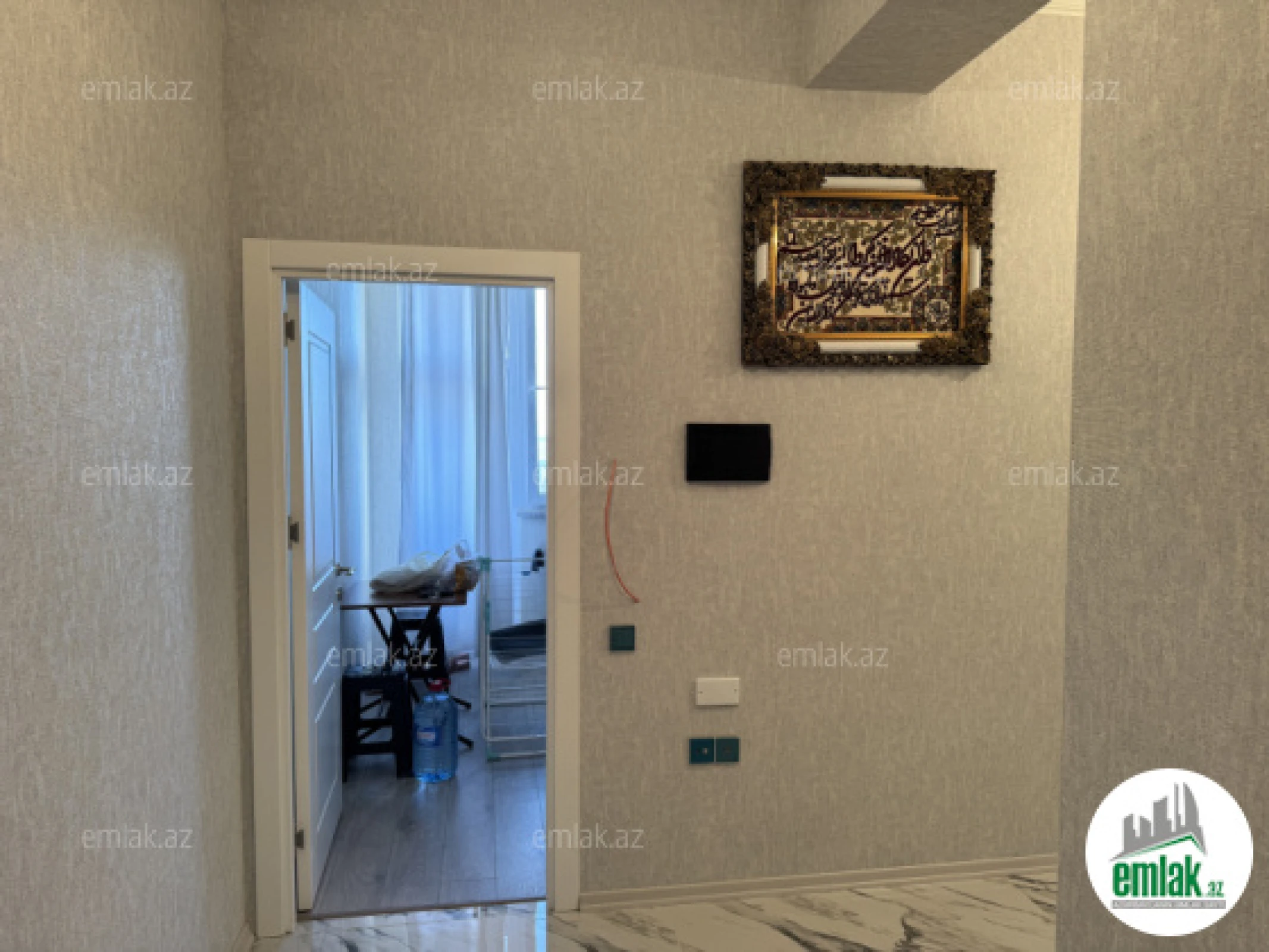 Satılır 2 otaqlı yeni tikili 64 m²