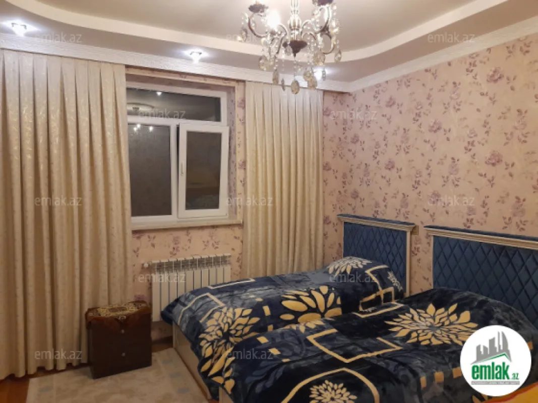 Satılır 2 otaqlı həyət evi 80 m²