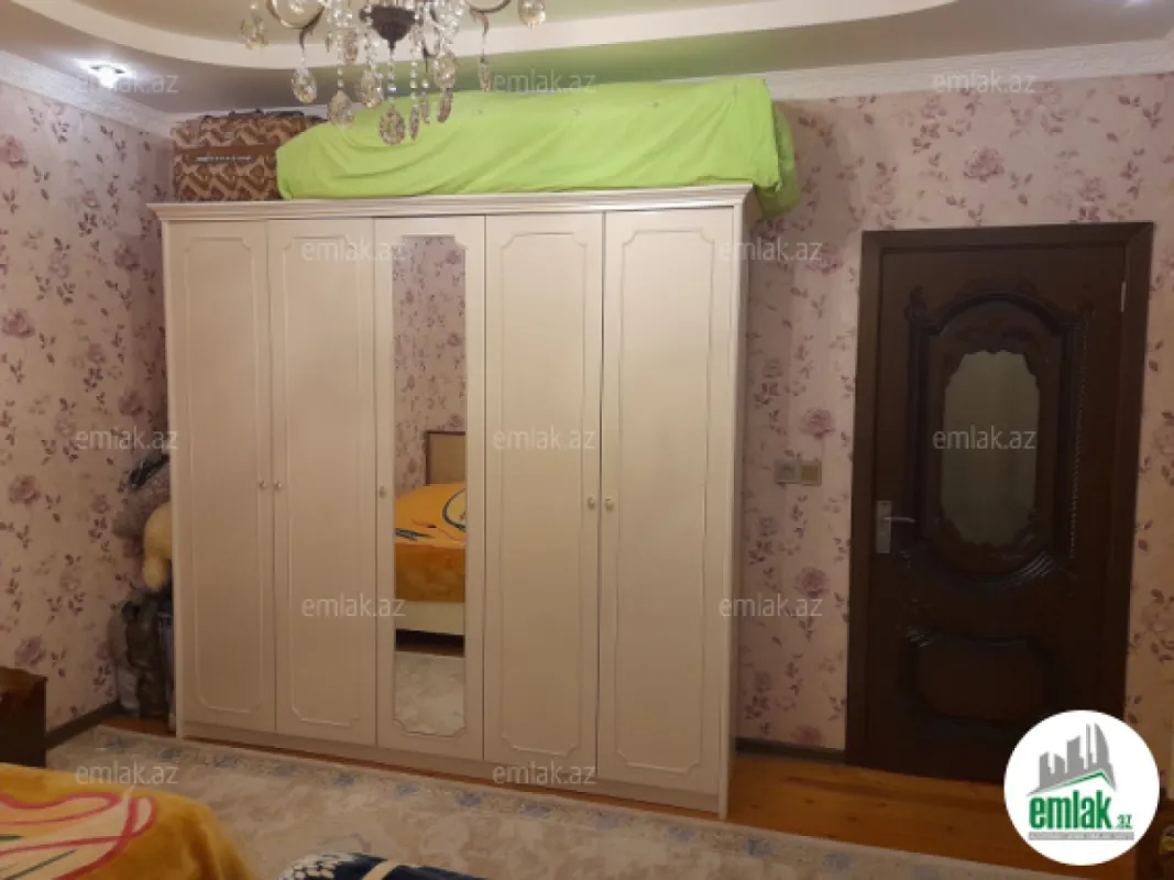 Satılır 2 otaqlı həyət evi 80 m²