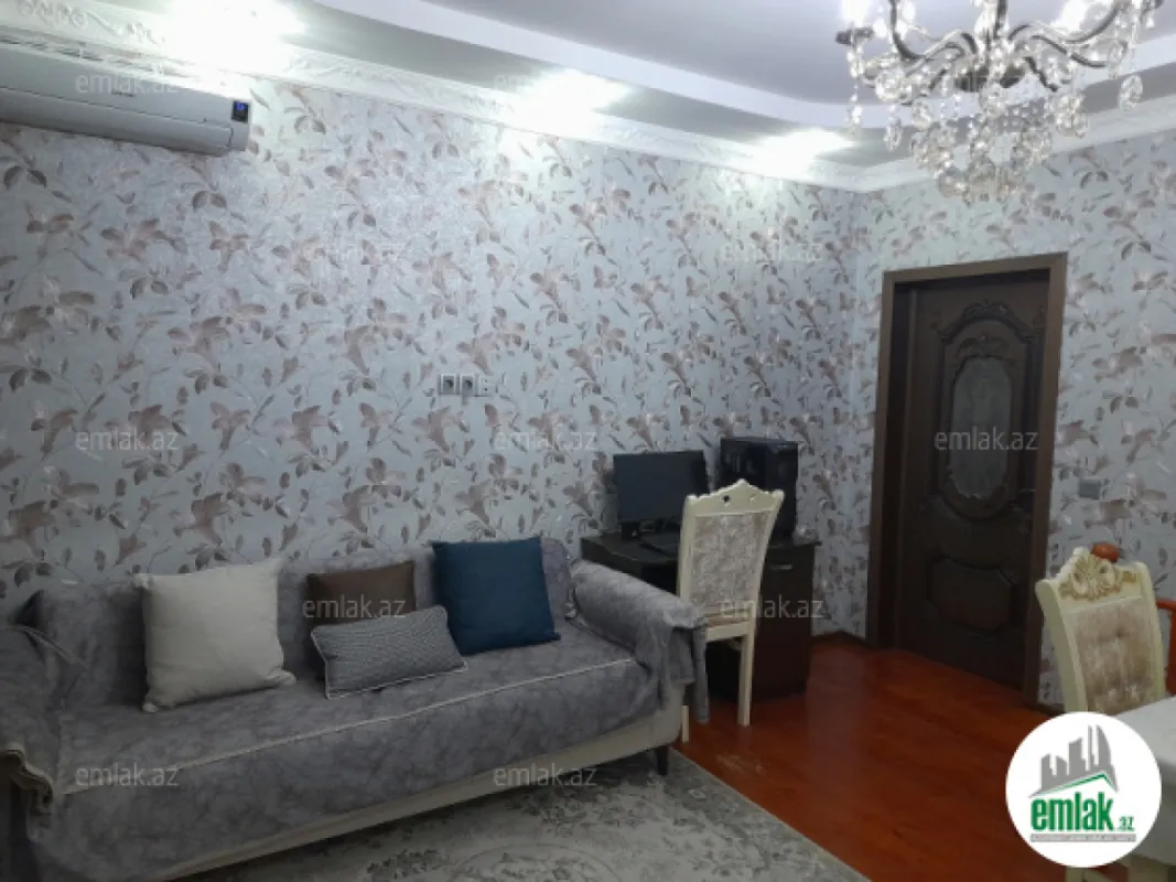 Satılır 2 otaqlı həyət evi 80 m²