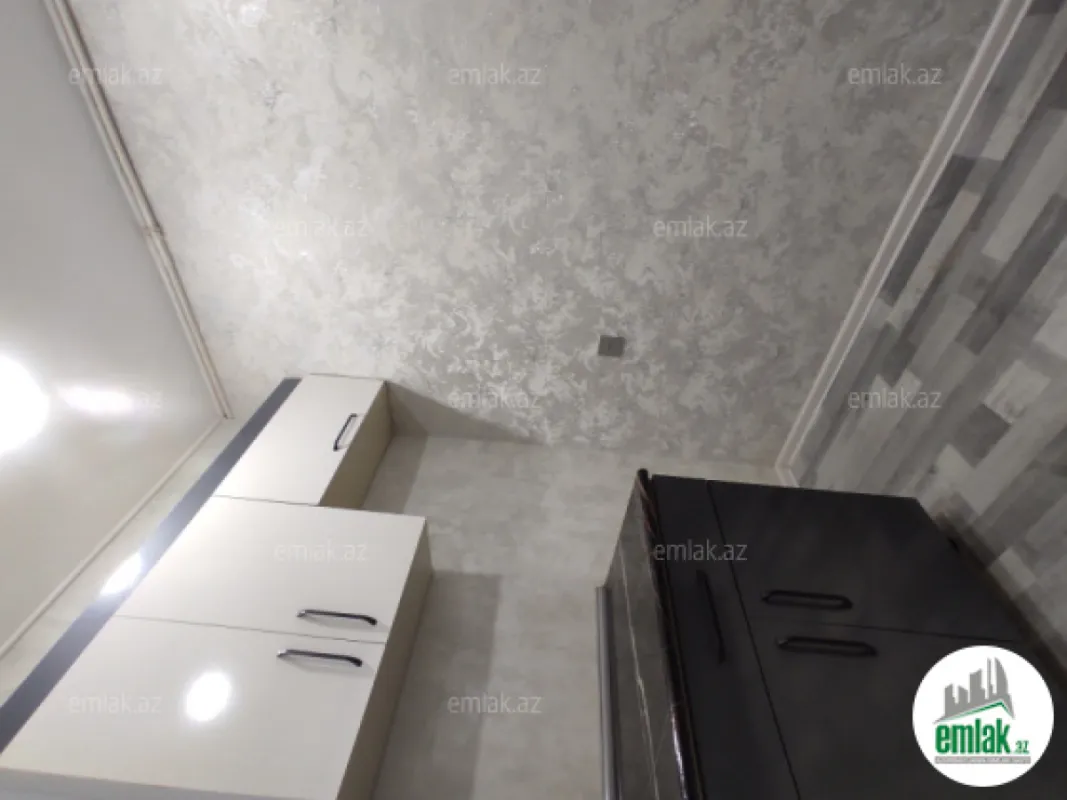 Satılır 2 otaqlı yeni tikili 65 m²