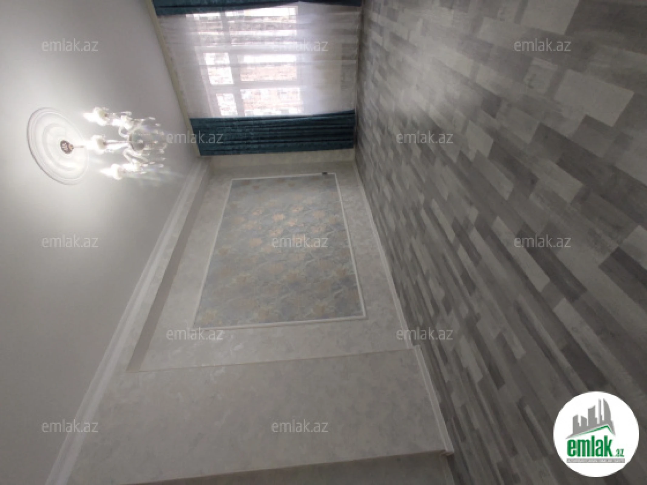 Satılır 2 otaqlı yeni tikili 65 m²