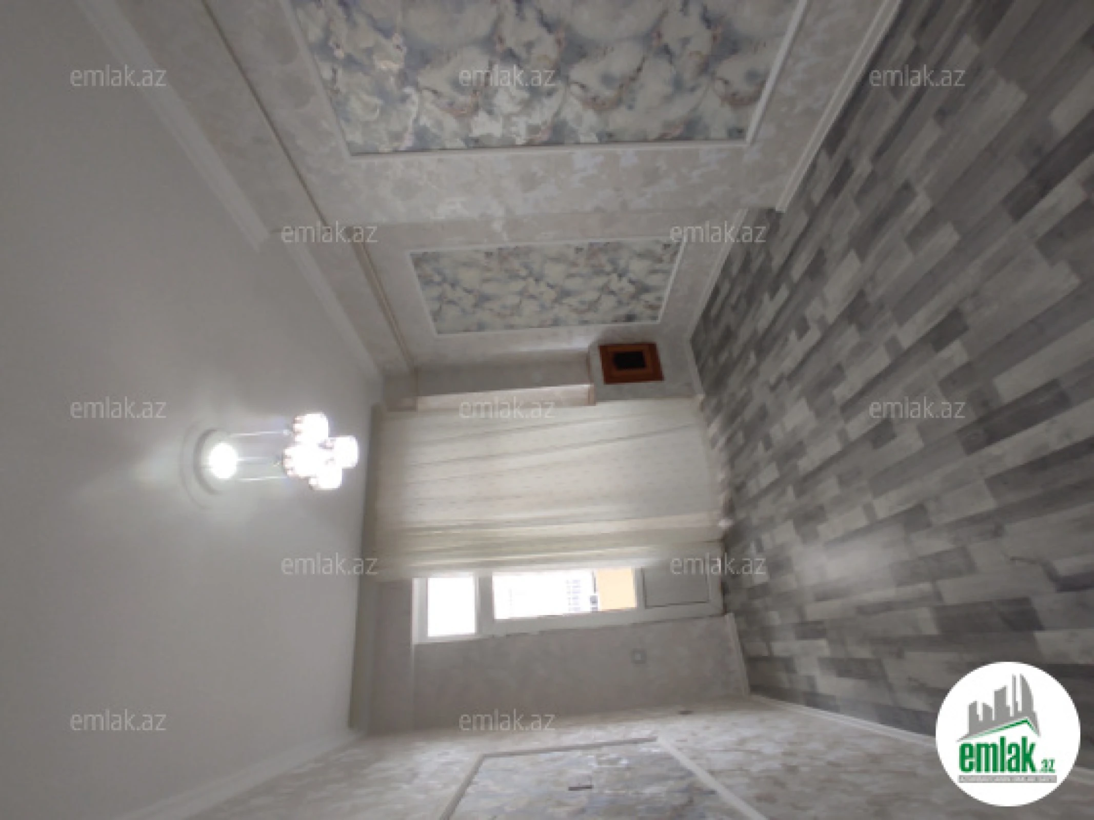 Satılır 2 otaqlı yeni tikili 65 m²