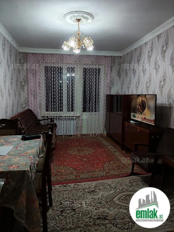 Satılır 2 otaqlı köhnə tikili 57 m²