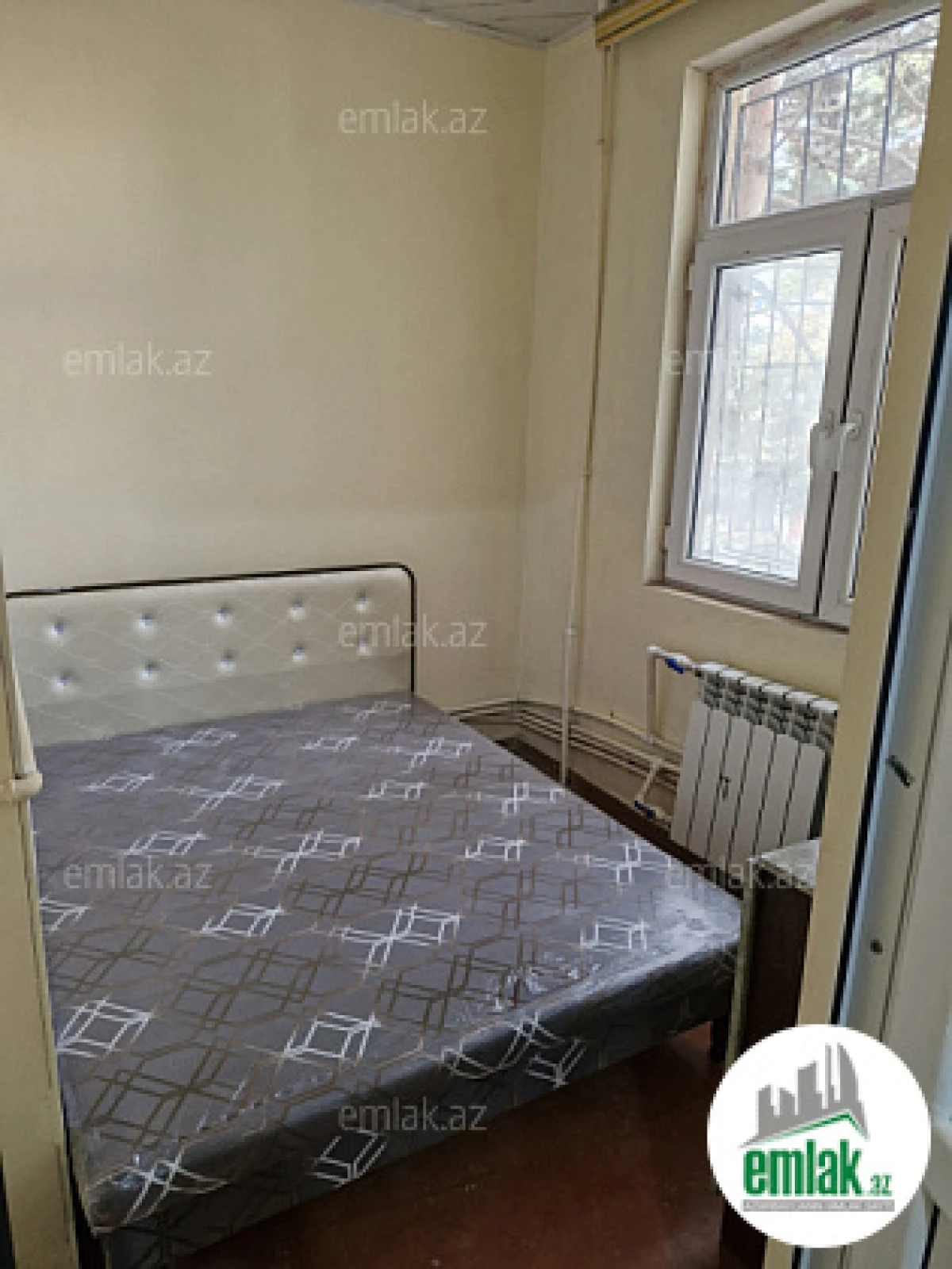Satılır 2 otaqlı köhnə tikili 37 m²