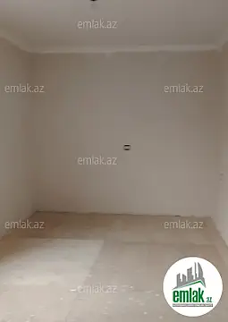 Satılır 4 otaqlı həyət evi 100 m²