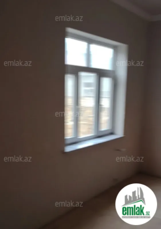 Satılır 4 otaqlı həyət evi 100 m²