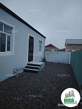 Satılır 4 otaqlı həyət evi 100 m² — Bakı 4 otaq 100.00 m²