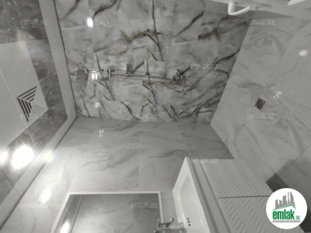 Satılır 3 otaqlı köhnə tikili 75 m²