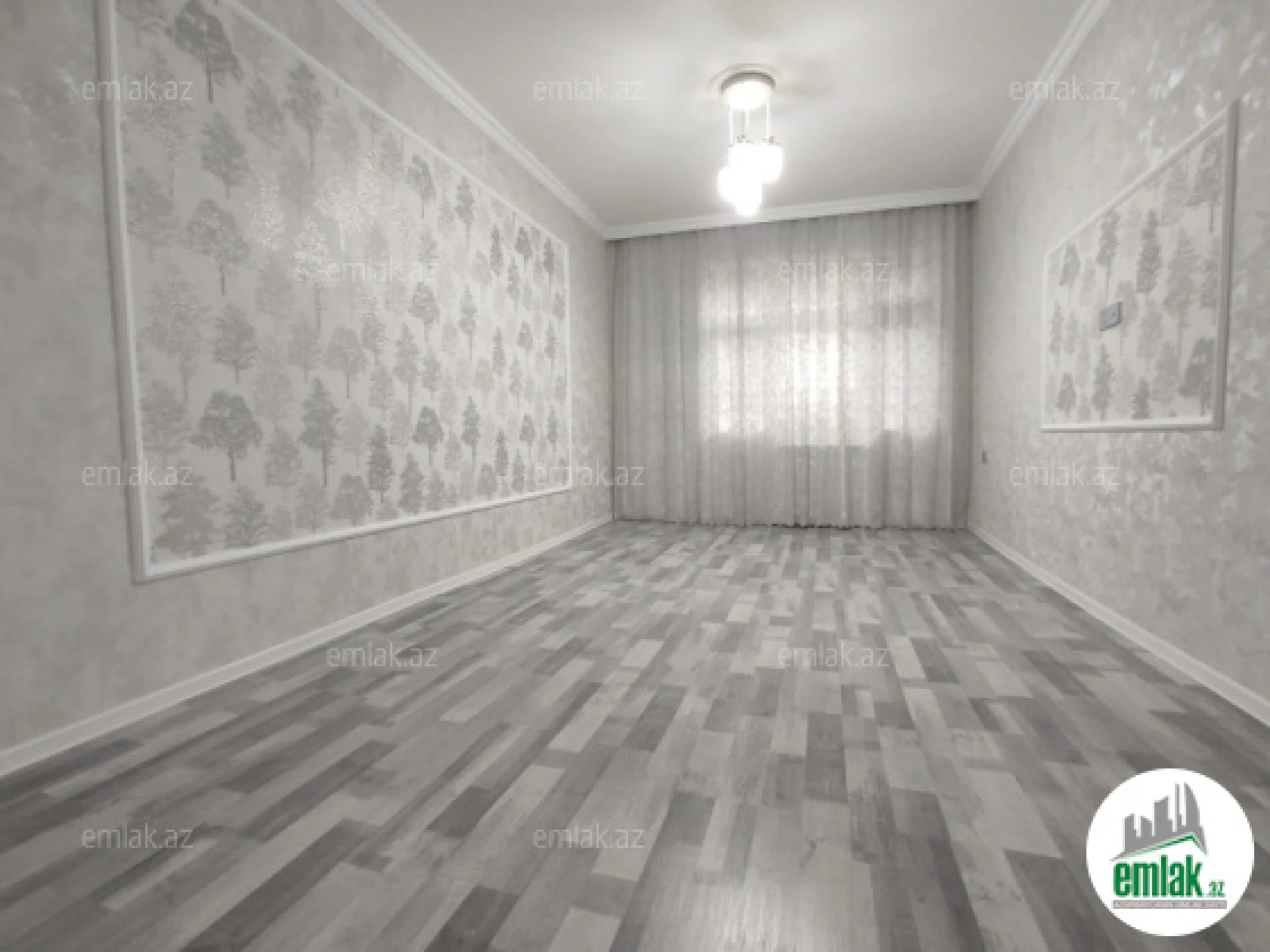 Satılır 3 otaqlı köhnə tikili 75 m²