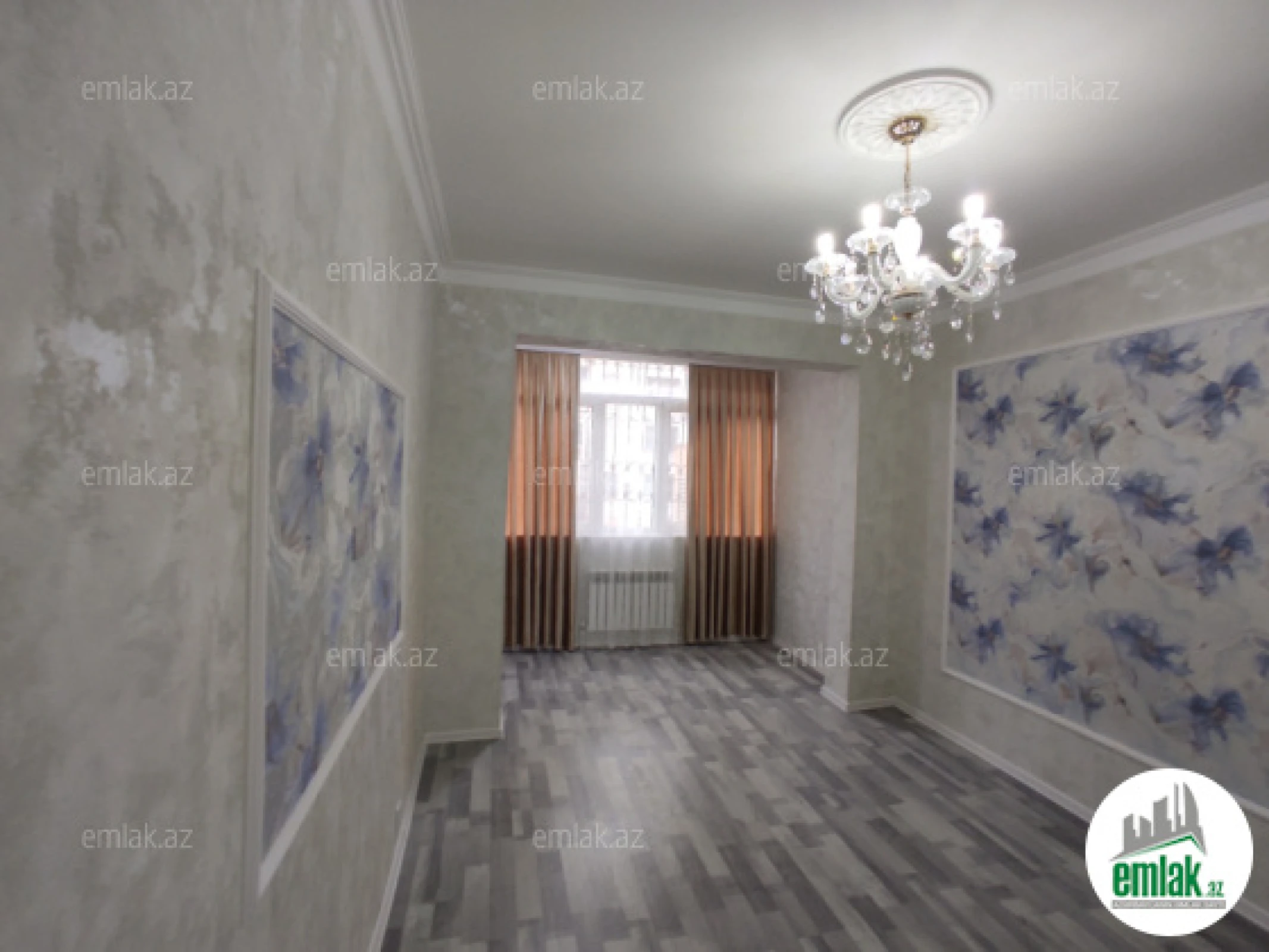 Satılır 3 otaqlı köhnə tikili 75 m²