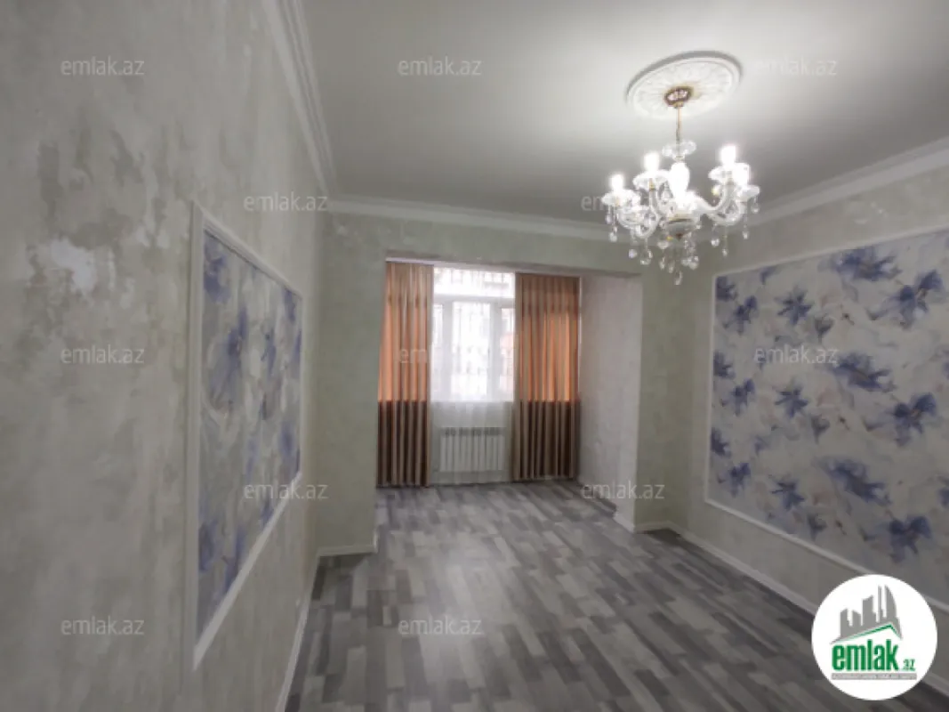 Satılır 3 otaqlı köhnə tikili 75 m²