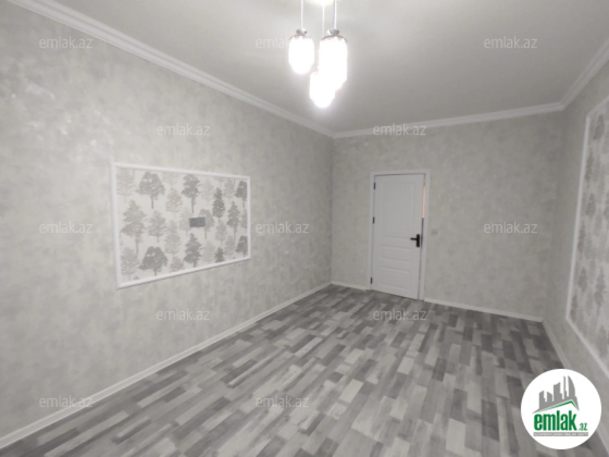 Satılır 3 otaqlı köhnə tikili 75 m²