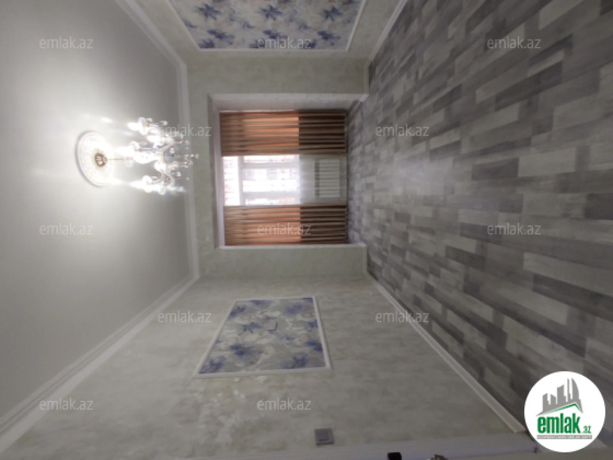 Satılır 3 otaqlı köhnə tikili 75 m²