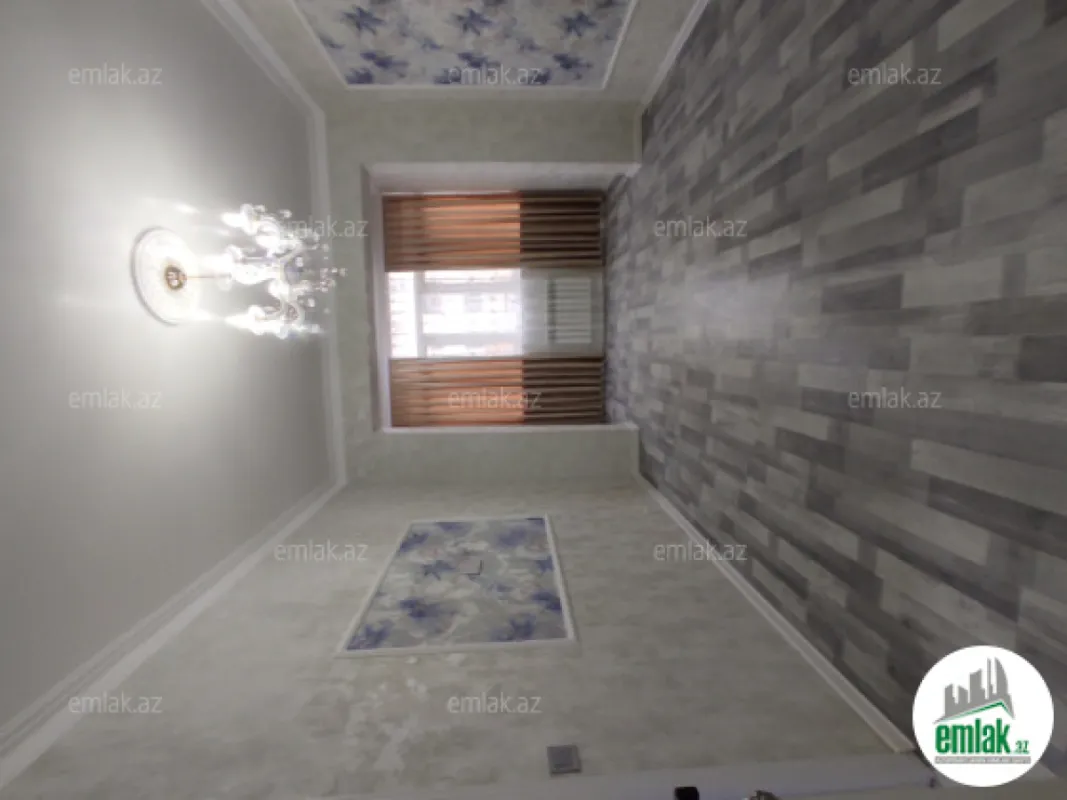 Satılır 3 otaqlı köhnə tikili 75 m²