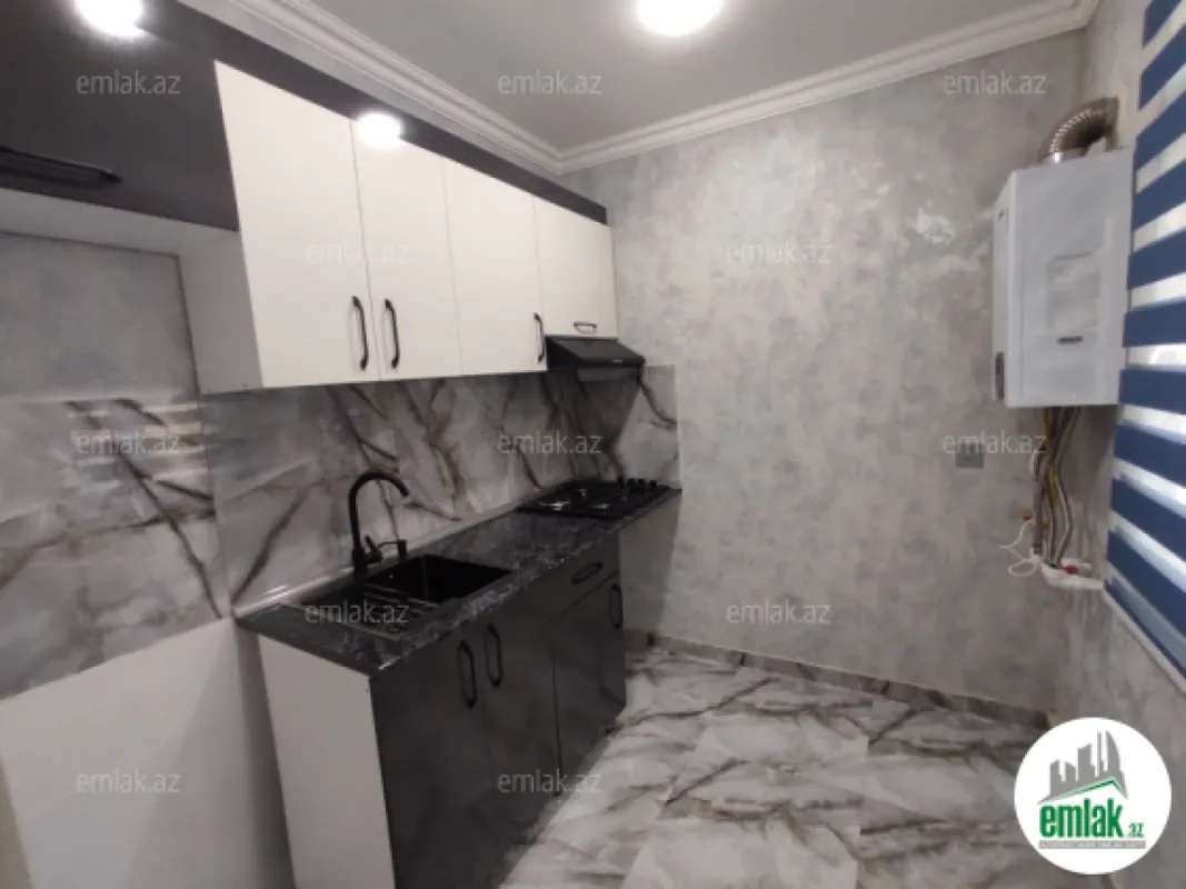 Satılır 3 otaqlı köhnə tikili 75 m²