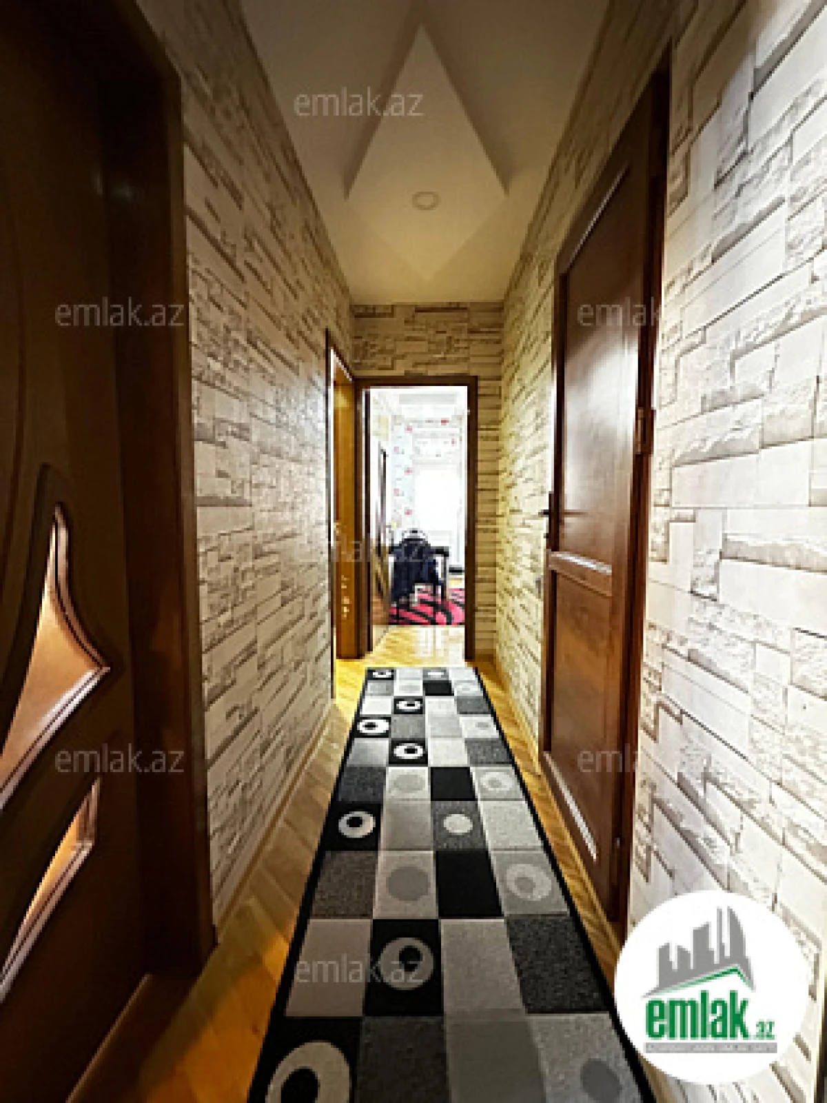 Satılır 3 otaqlı yeni tikili 90 m²