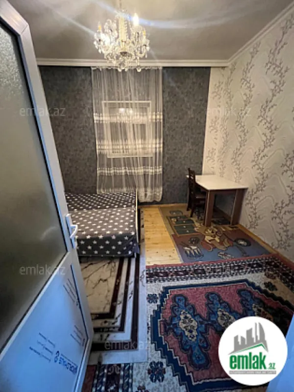 Satılır 1 otaqlı həyət evi 50 m²