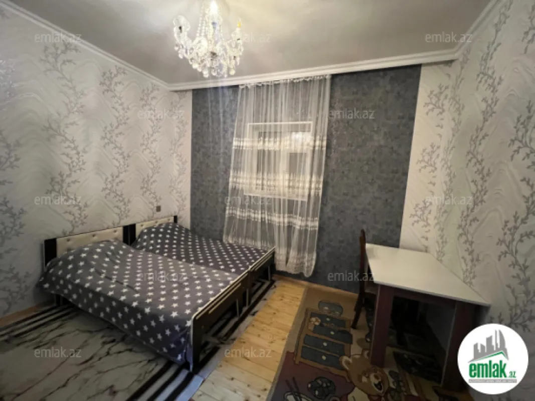 Satılır 1 otaqlı həyət evi 50 m²